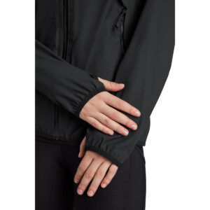 Mjelde-1135-3-layer-stretchable-shell-jacket-Nordisk-black-model-05.jpg Mjelde