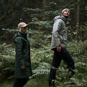 Tana_20121234-Marton_20121233-1_sq2.jpg Knuth ±0° Wide Mummy Sleeping Bag