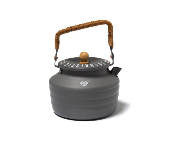 kettle-limited-edition-onesize-black-01_84ba48db-5ac8-432f-9d95-81067e33896f.jpg Kettle