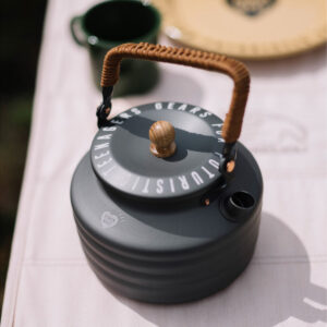 kettle-limited-edition-onesize-black-03_87a2f746-ee6f-4d02-9b45-887cbe1332d3.jpg Kettle