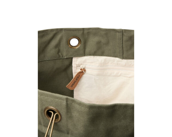 kongsberg-65-duffel-bag-65-l-four-leaf-clover-10_6149b3b2-72f9-41a6-84ee-a0d00e601761.jpg Kongsberg 65 Duffel