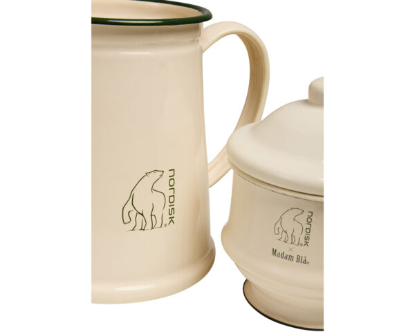 Madam Blå Coffee Pot