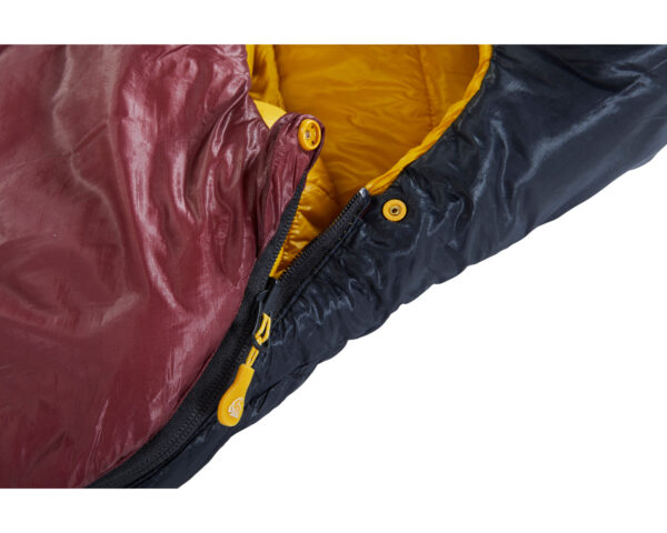 oscar-2_-curve-sleeping-bag-large-rio-red_-mustard-yellow_-black-08.jpg Oscar -2° Curve Sleeping Bag