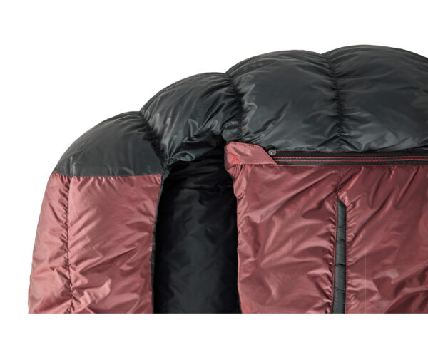 voyage-500-large-_left-zip_-ribbon-red-_-black-05.jpg Voyage 500 Sleeping Bag