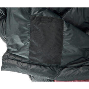 voyage-500-large-_left-zip_-ribbon-red-_-black-07.jpg Voyage 500 Sleeping Bag