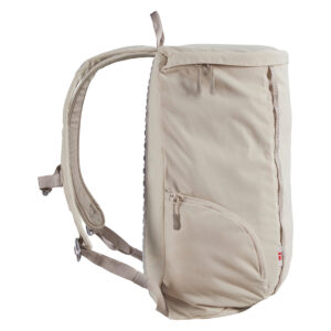 ygg-backpack-25-l-sand-04_154ac901-f57c-47e6-befb-1cb208288848.jpg Ygg Daypack M