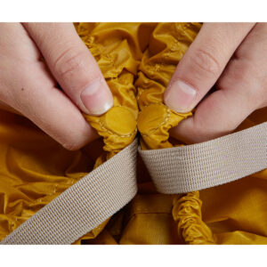yggdrasil-raincover-onesize-mustard-05_79adf9d3-7396-4227-946c-ca6acac67643.jpg Yggdrasil Raincover